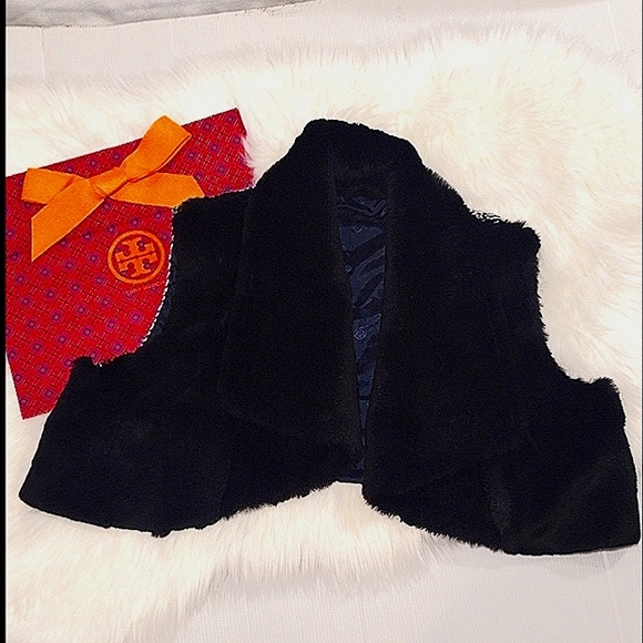 Tory Burch Cropped vest or Shrug in Faux Fur & Tweed - Picture 1 of 14